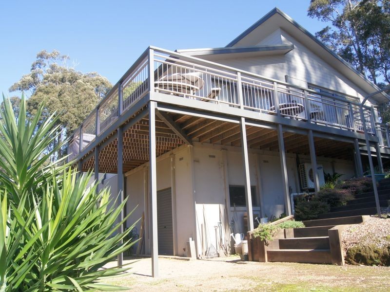 555 The Ridge Road, Surf Beach NSW 2536