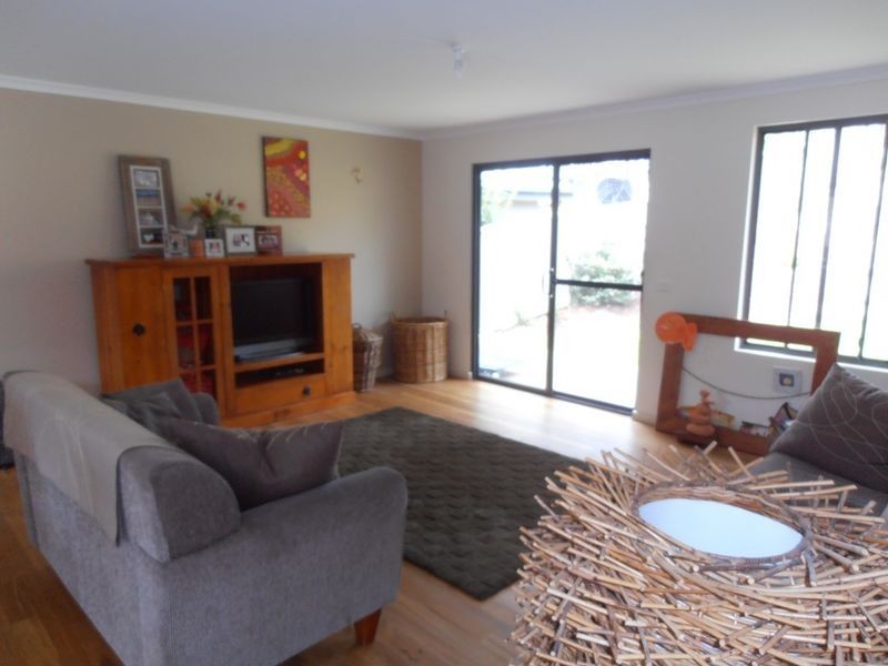 20 Wattlebird Way, Malua Bay NSW 2536