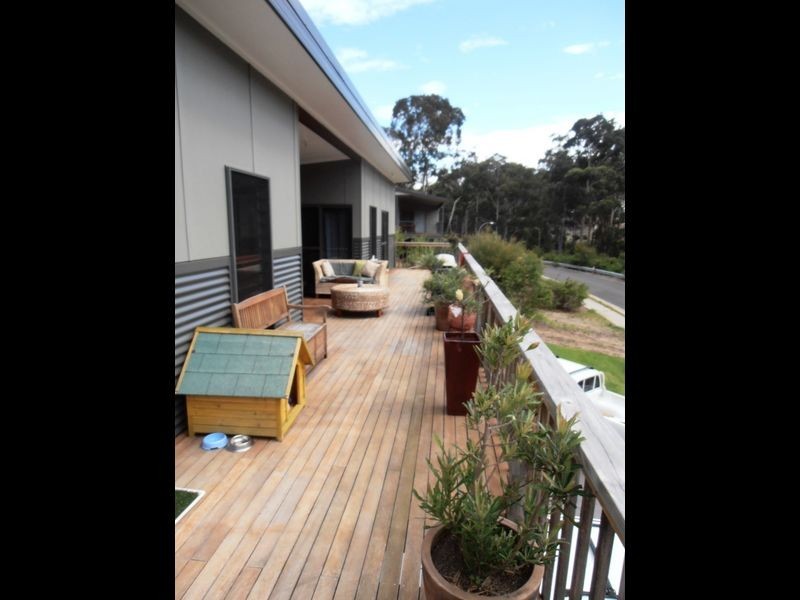 20 Wattlebird Way, Malua Bay NSW 2536