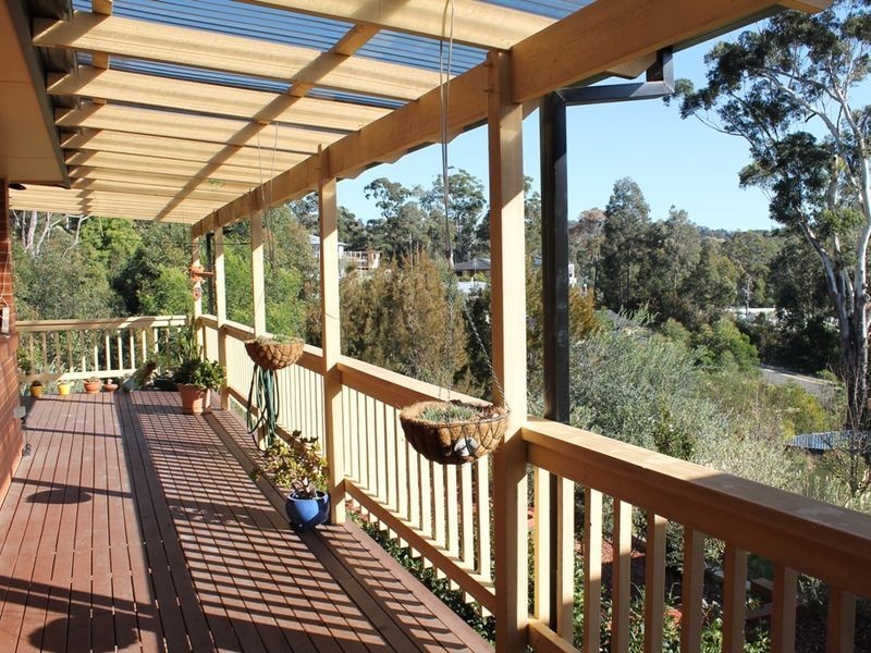 13 Rosemary Close, Malua Bay NSW 2536