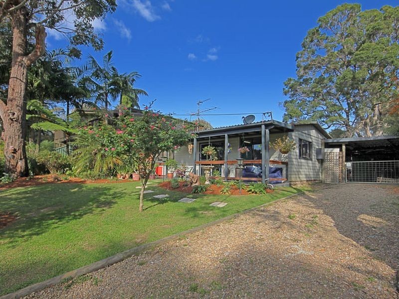 25 Tomakin Place, Tomakin NSW 2537