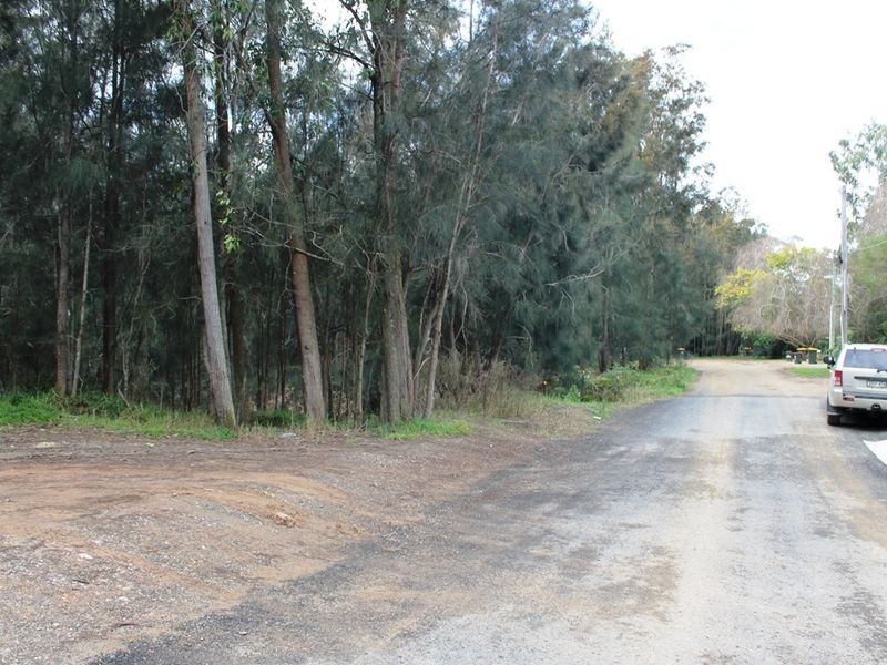 33 Connells Close, Mossy Point NSW 2537