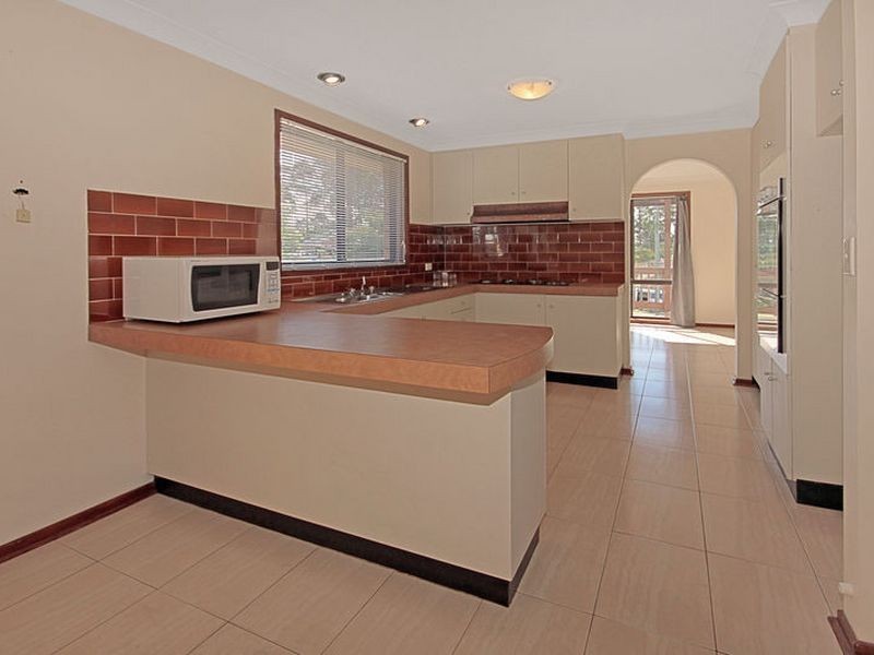 620 Beach Road, Surf Beach NSW 2536