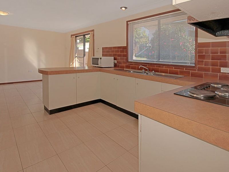 620 Beach Road, Surf Beach NSW 2536