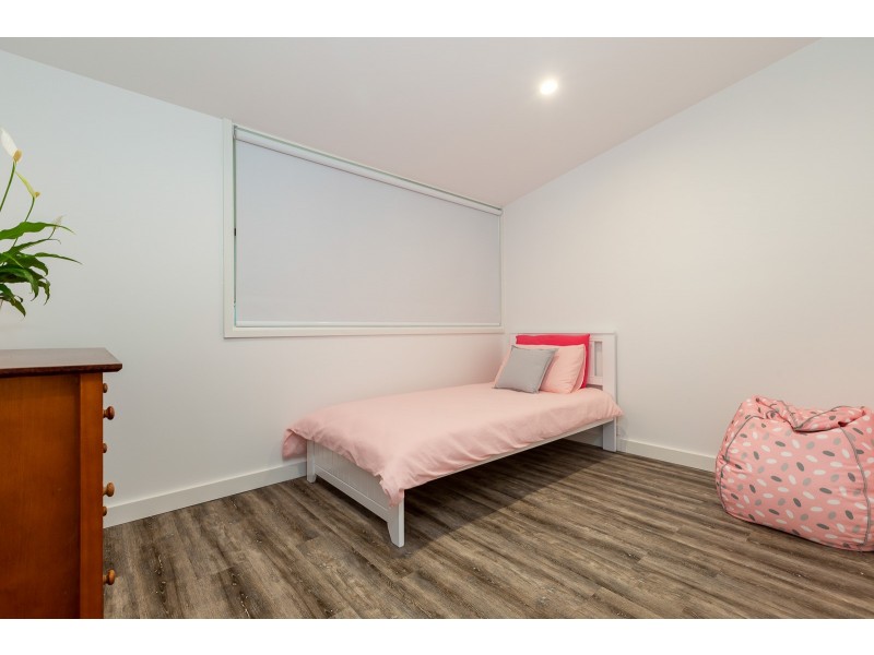 8 Nioka Avenue, Malua Bay NSW 2536