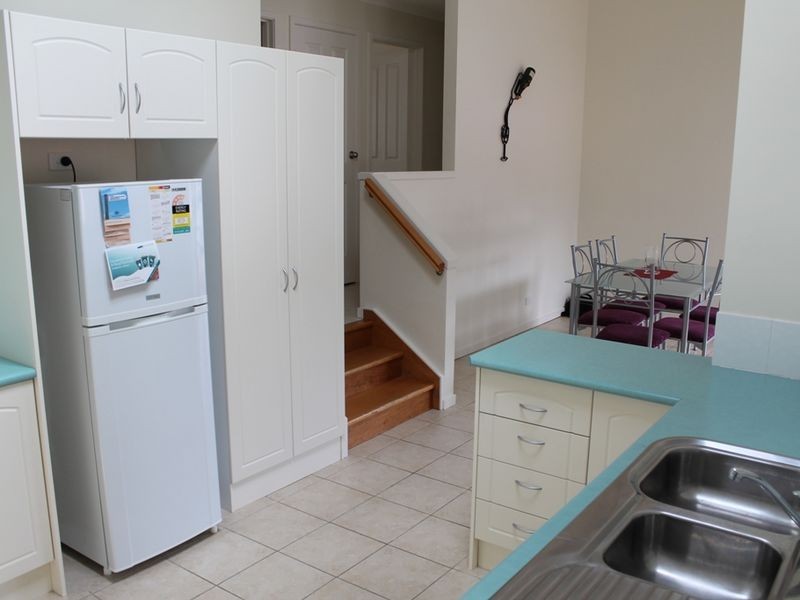 4a Rosemary Close, Malua Bay NSW 2536