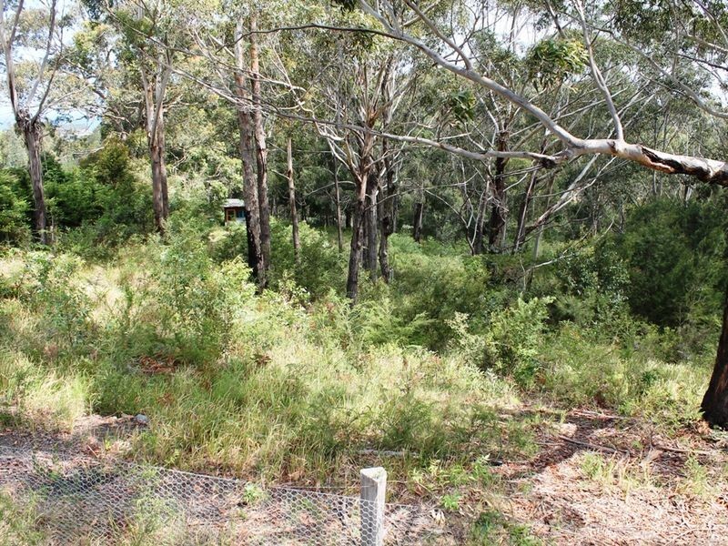 5 Barlings Drive, Tomakin NSW 2537