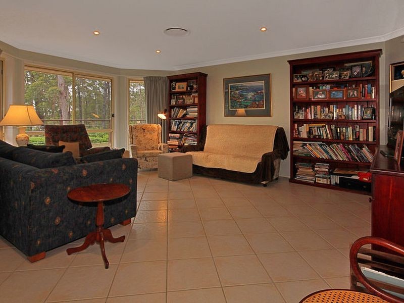 36 Kauzal Crescent, Surf Beach NSW 2536