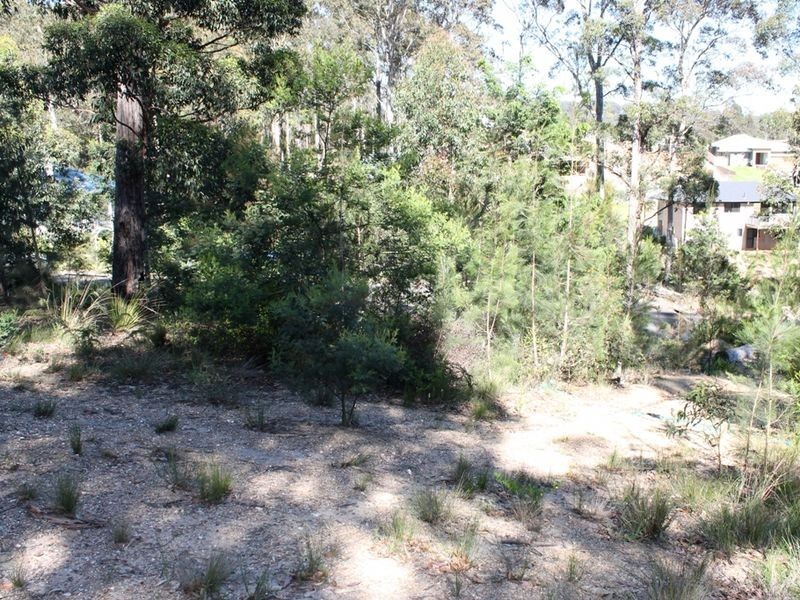 5 Vince Place, Malua Bay NSW 2536