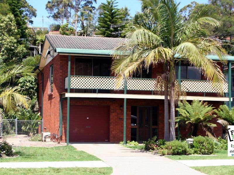 15 Country Club Drive, Catalina NSW 2536