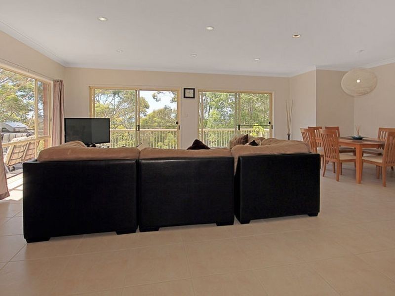 95 Vista Avenue, Catalina NSW 2536