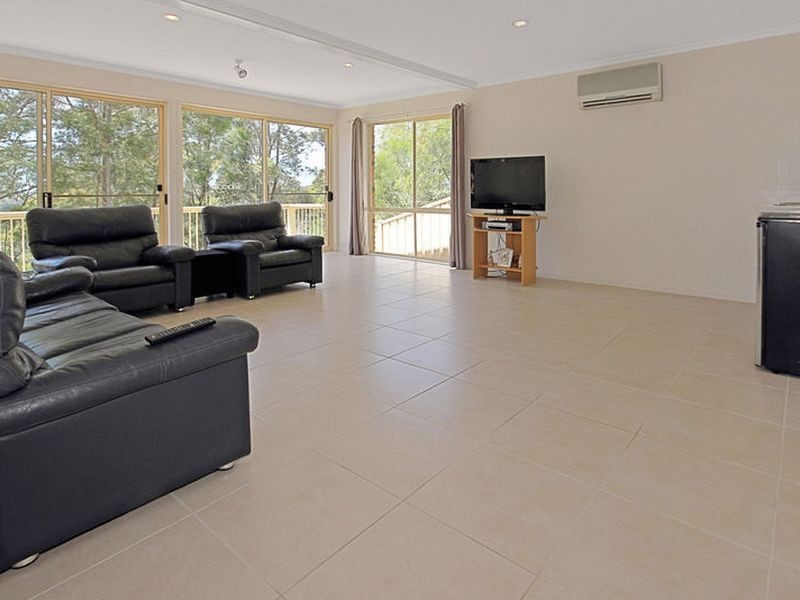 95 Vista Avenue, Catalina NSW 2536