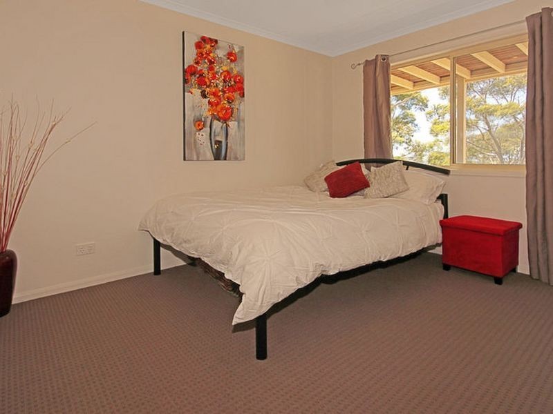 95 Vista Avenue, Catalina NSW 2536