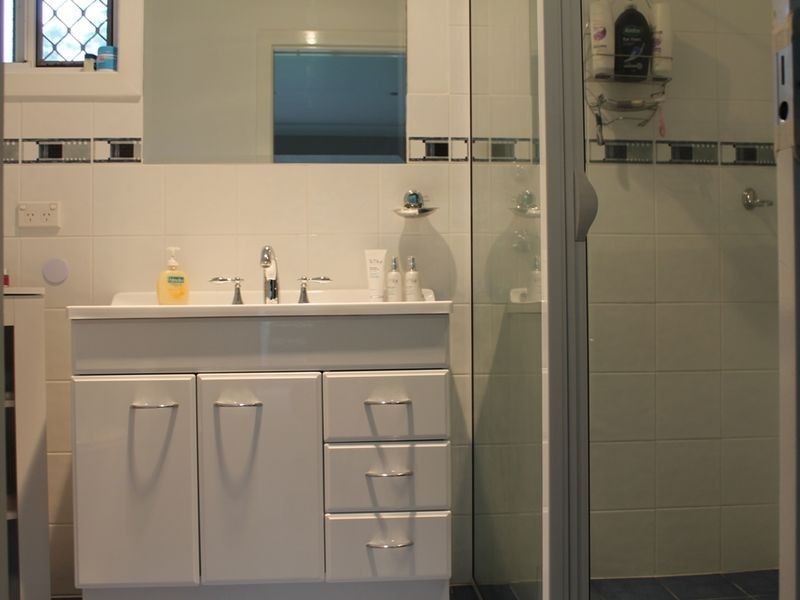 39 Parker Avenue, Surf Beach NSW 2536