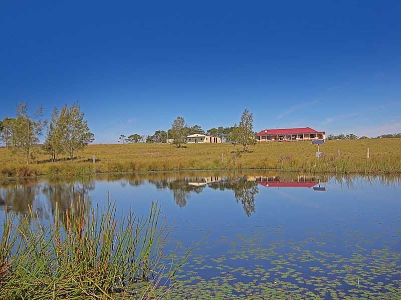 175 Noggarula Drive, Moruya NSW 2537