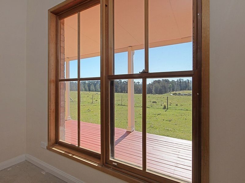 175 Noggarula Drive, Moruya NSW 2537