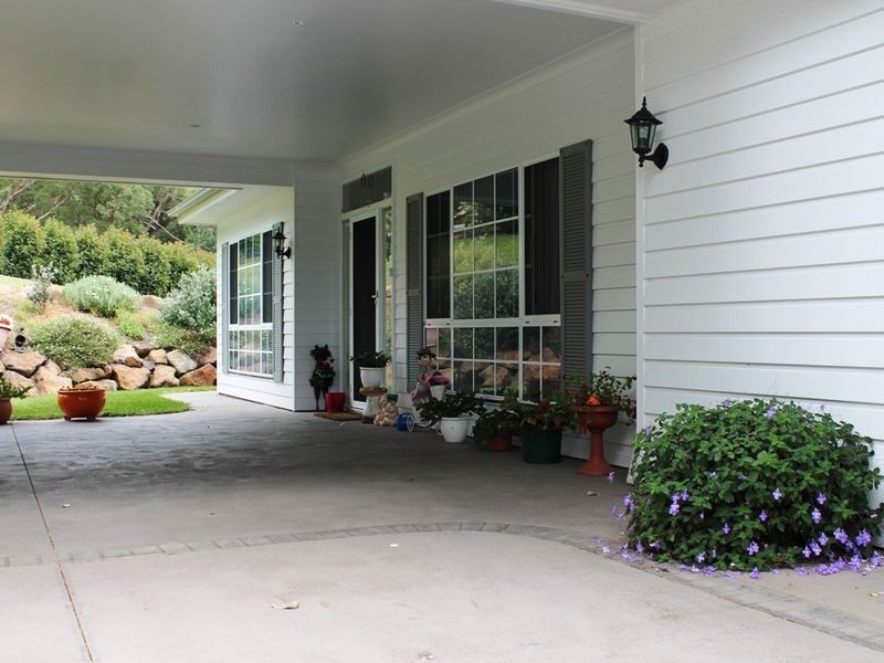 11 Towrang Avenue, Surf Beach NSW 2536