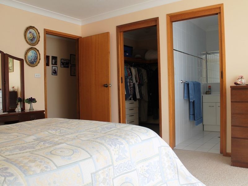 6 Timber Way, Surf Beach NSW 2536