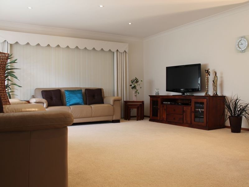 3 Pyang Avenue, Malua Bay NSW 2536