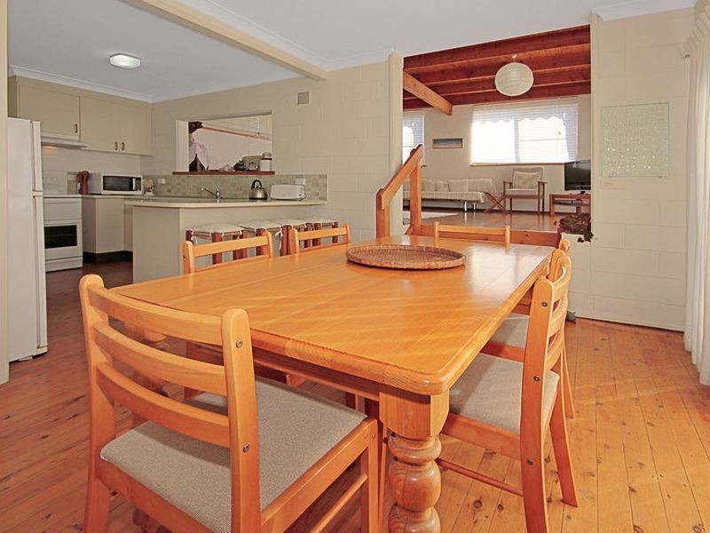 31-33 Karoo Crescent, Malua Bay NSW 2536