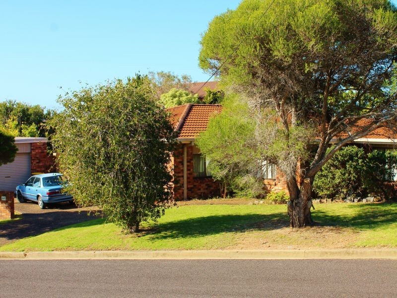 20 Malua Street, Malua Bay NSW 2536