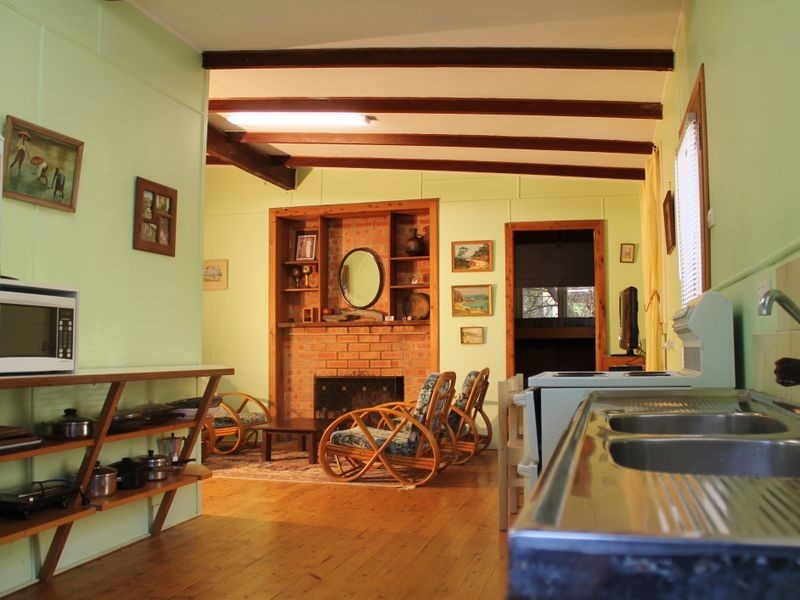 8 Miller Avenue, Rosedale NSW 2536