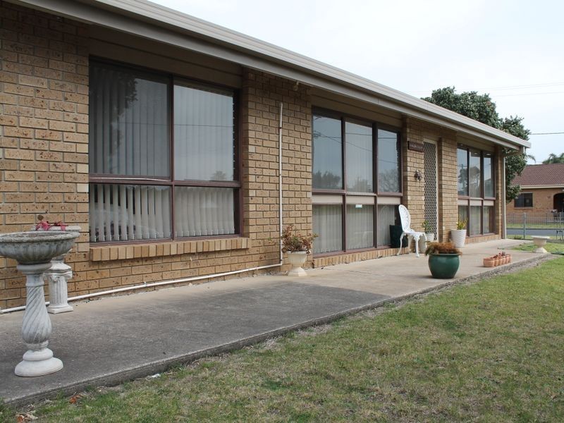 54 Kingston Parade, Tomakin NSW 2537