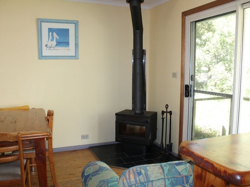 9 Tallwood Crescent, Rosedale NSW 2536