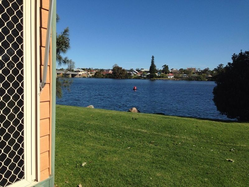R59 Cabin Riverside, Moruya NSW 2537