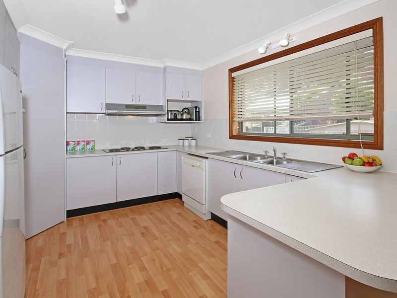 2 Mulgowrie Street, Malua Bay NSW 2536