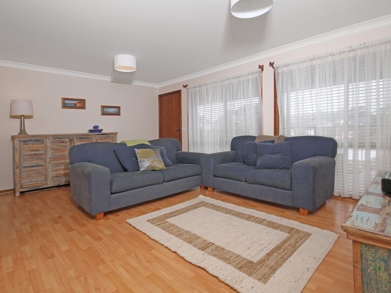 2 Mulgowrie Street, Malua Bay NSW 2536