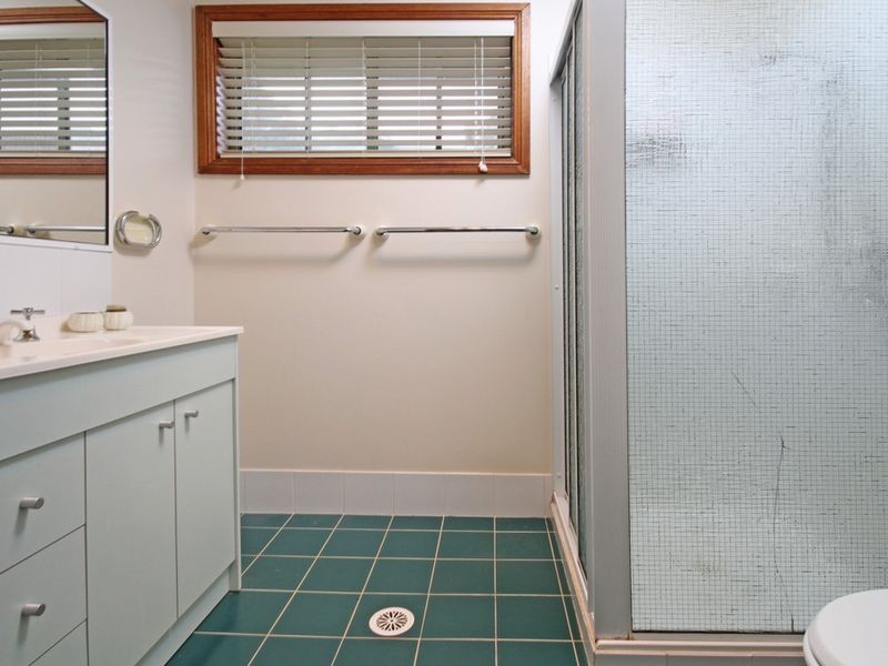 2 Mulgowrie Street, Malua Bay NSW 2536