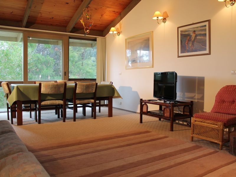 49 Fairview Drive, Lilli Pilli NSW 2536