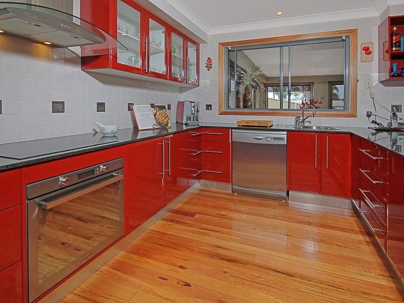 14 Oakwood Way, Catalina NSW 2536