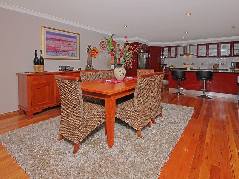 14 Oakwood Way, Catalina NSW 2536