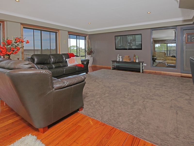 14 Oakwood Way, Catalina NSW 2536