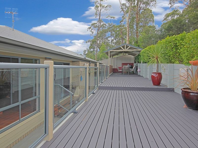 14 Oakwood Way, Catalina NSW 2536