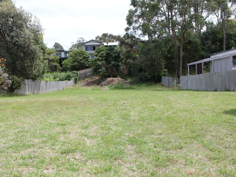 22 Yarralumla Crescent, Tomakin NSW 2537