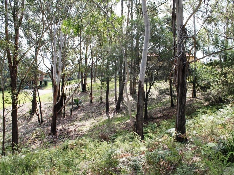 5 Barlings Drive, Tomakin NSW 2537