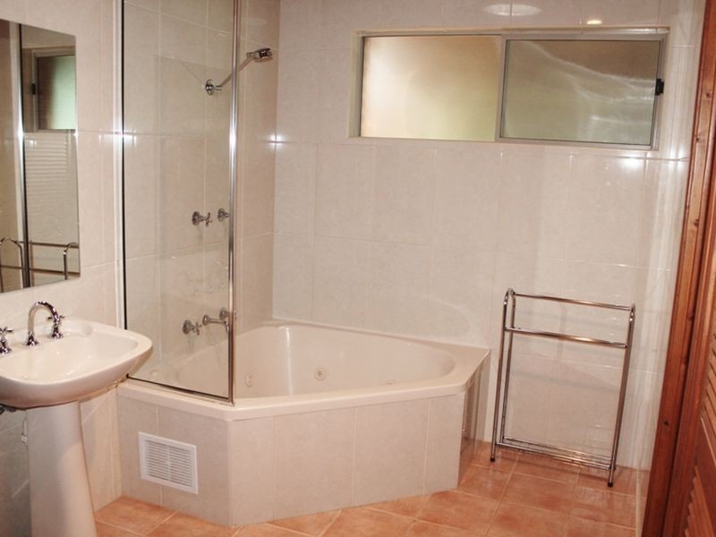 15 Garagarang Street, Malua Bay NSW 2536