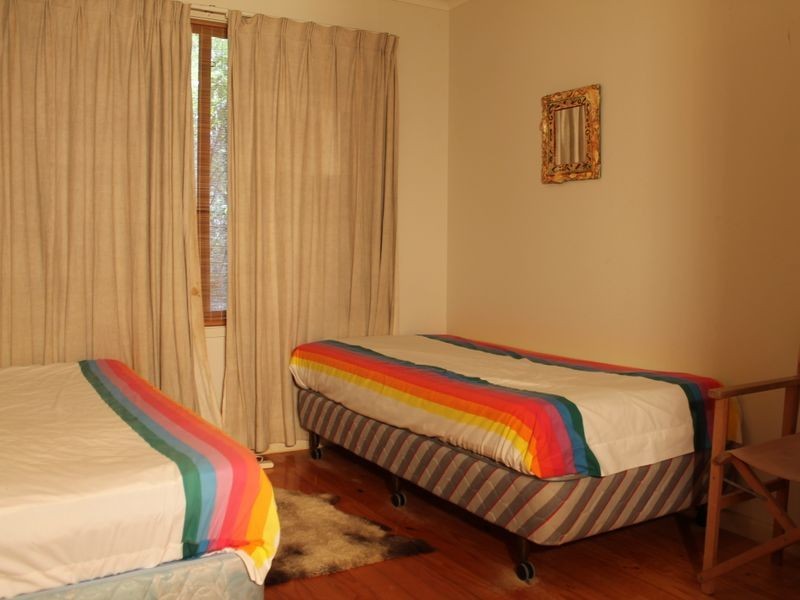 7 Cooks Cres, Rosedale NSW 2536