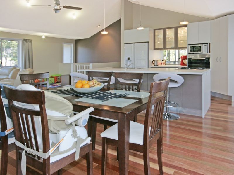 80 Bellbird Drive, Malua Bay NSW 2536