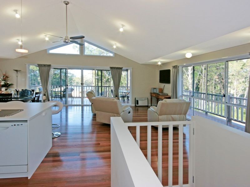 80 Bellbird Drive, Malua Bay NSW 2536