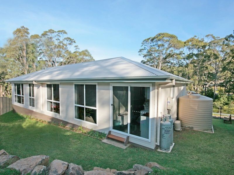 80 Bellbird Drive, Malua Bay NSW 2536