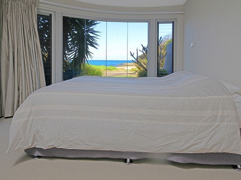 1/3 Garagarang Street, Malua Bay NSW 2536