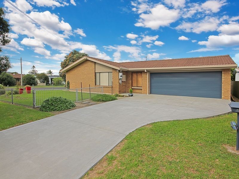 54 Kingston Parade, Tomakin NSW 2537