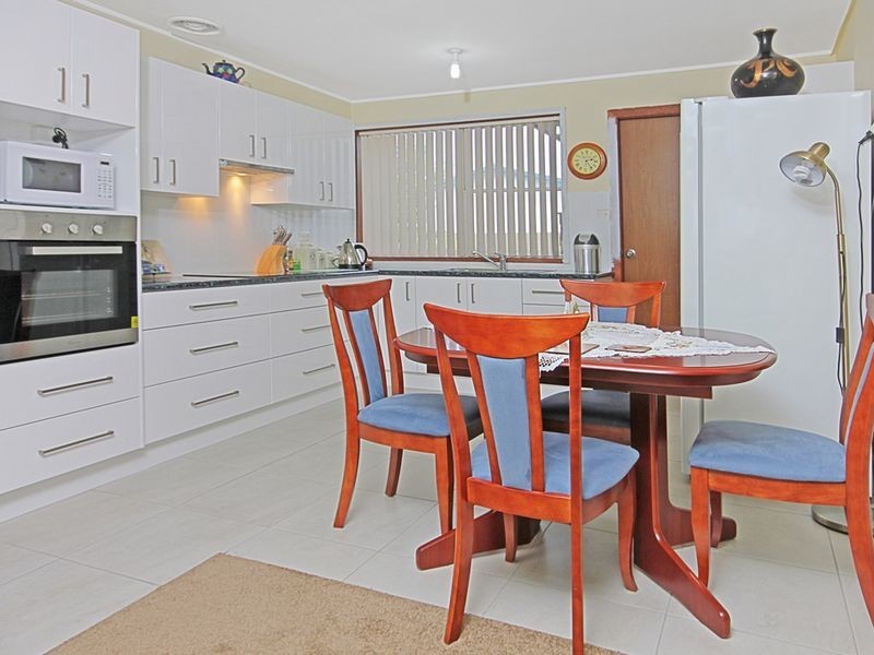 54 Kingston Parade, Tomakin NSW 2537