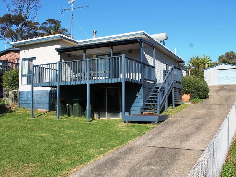 7 Iluka Avenue, Malua Bay NSW 2536