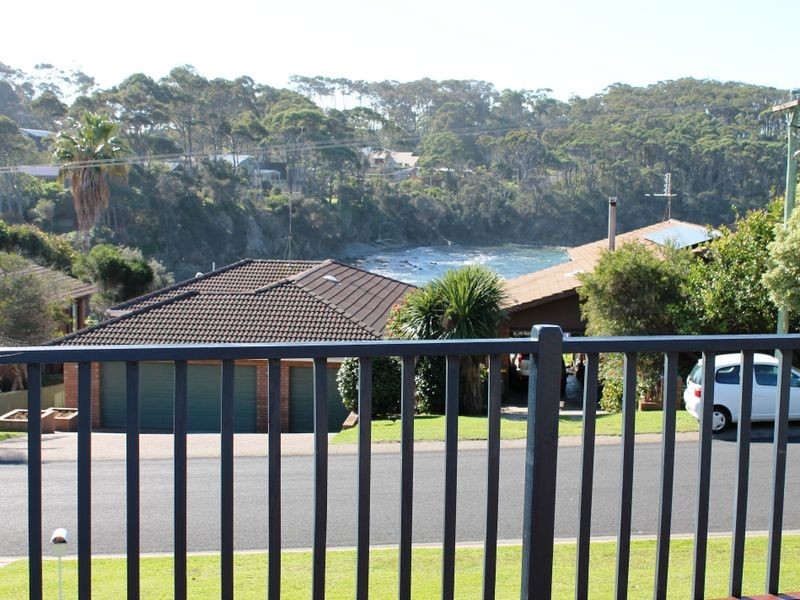 7 Iluka Avenue, Malua Bay NSW 2536