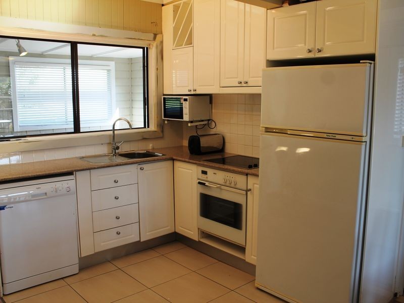 7 Iluka Avenue, Malua Bay NSW 2536
